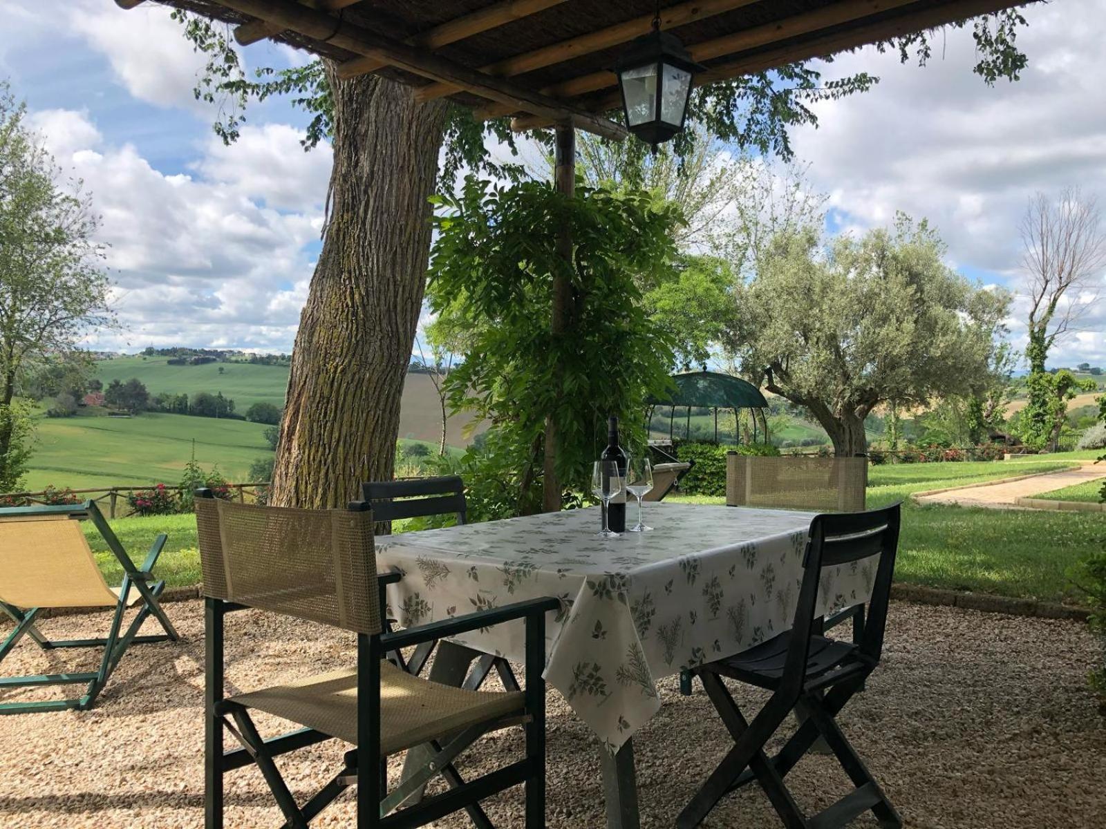 Vigna Sant' Amico Country House Morro dʼAlba المظهر الخارجي الصورة